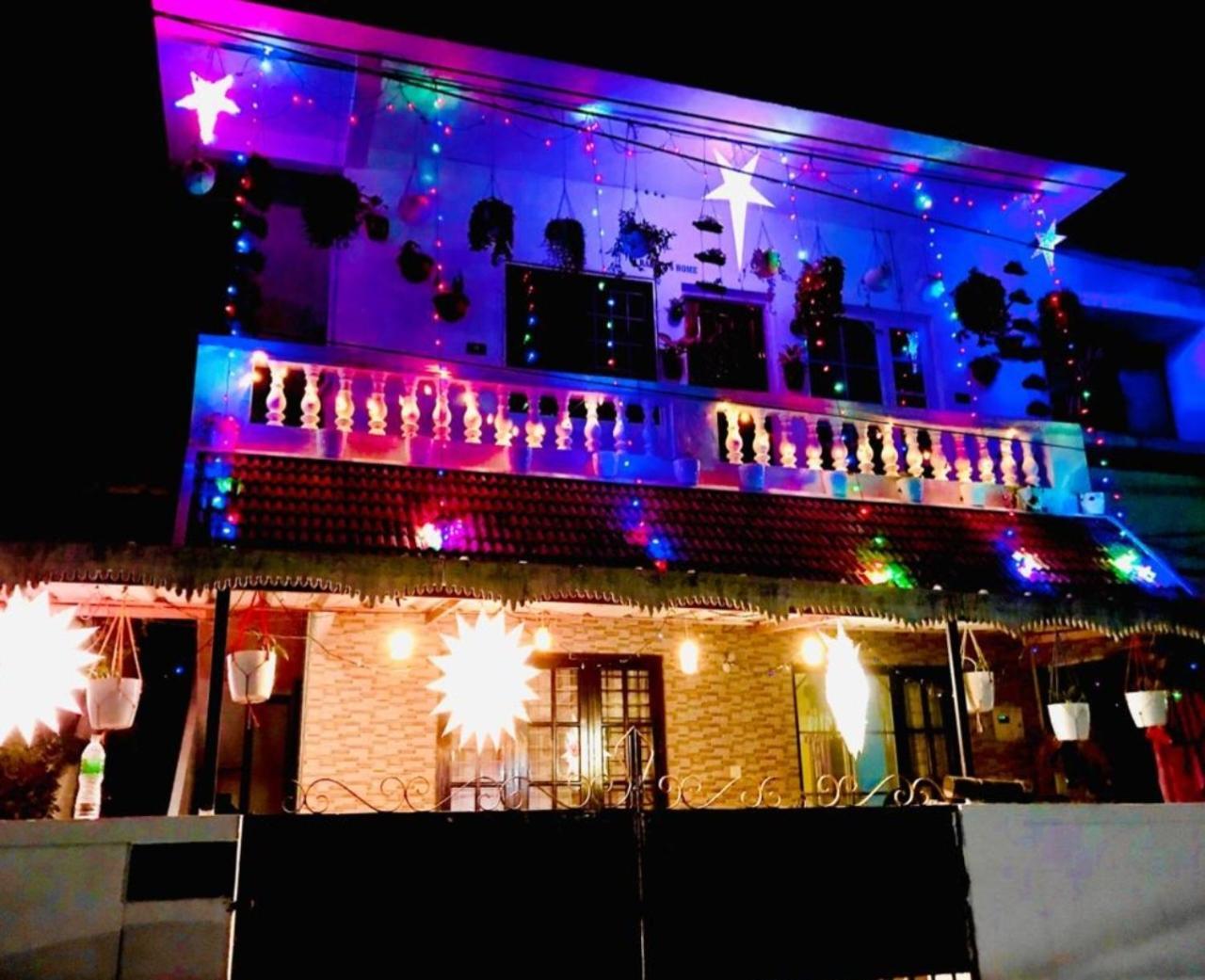 Raelyn'S Homestay Kochi Exterior foto