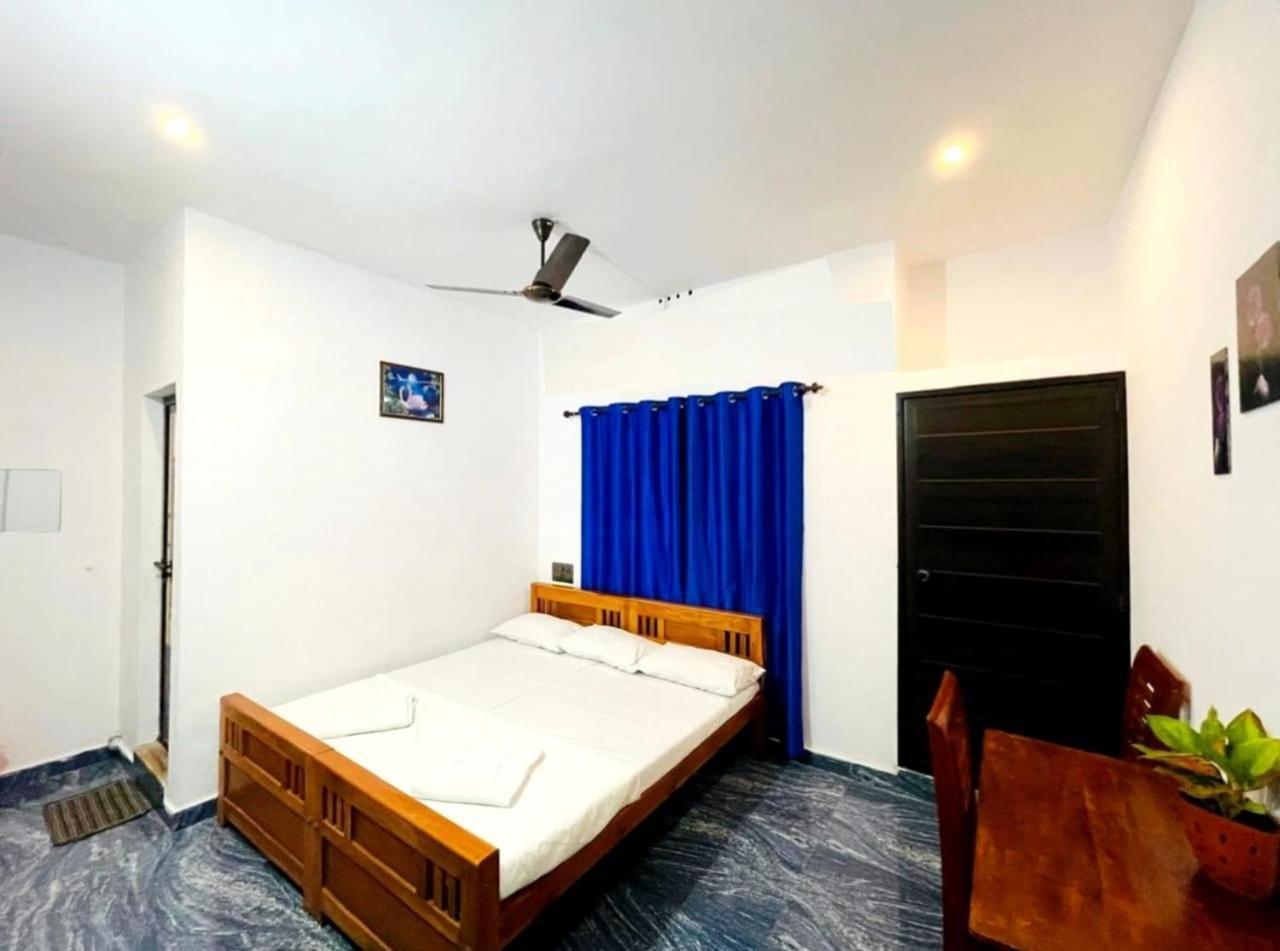 Raelyn'S Homestay Kochi Zimmer foto